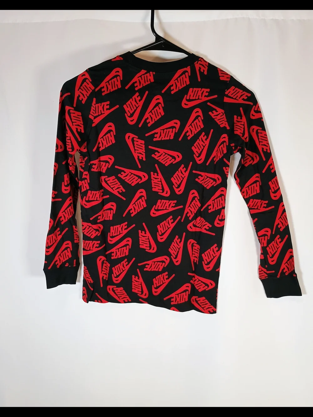 Nike bold red